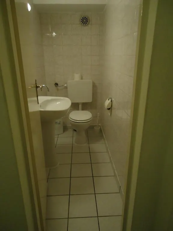 Hotel Kubrat Berlin Mitte