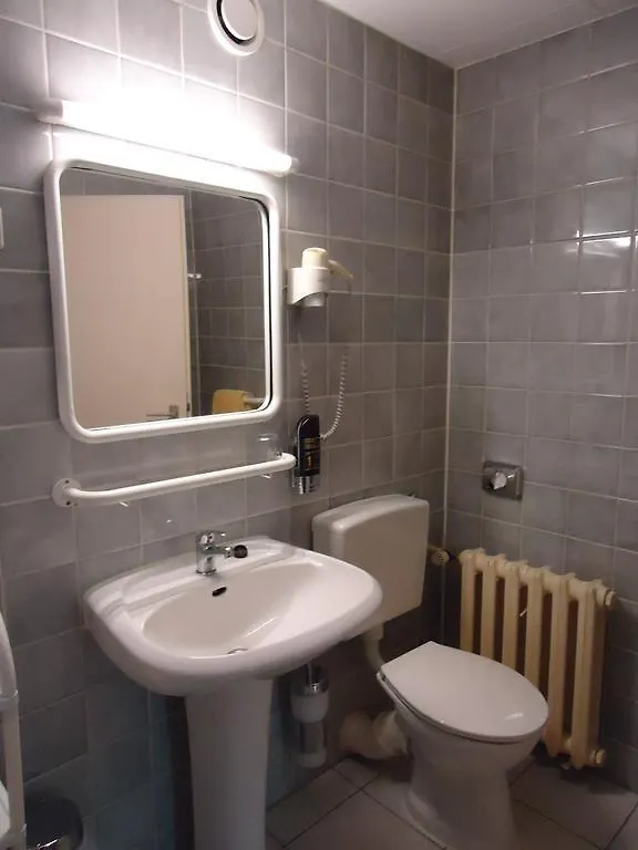 Hotel Kubrat Berlin Mitte